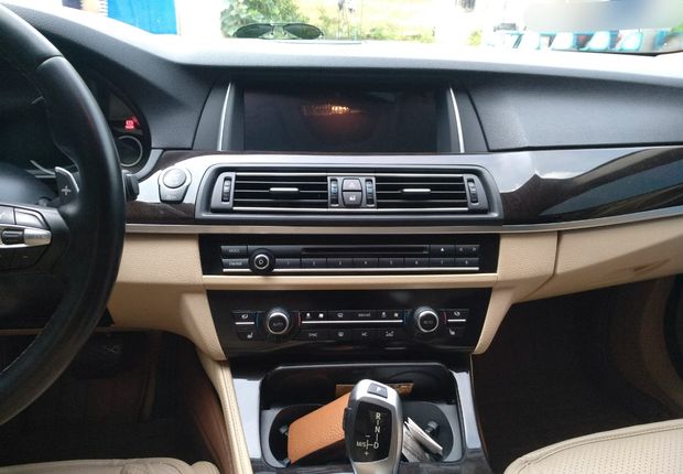 宝马5系 528Li 2014款 2.0T 自动 汽油 xDrive领先型 (国Ⅴ) 