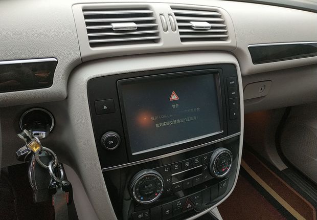奔驰R级 R400 [进口] 2014款 3.0T 自动 汽油 商务型 (欧Ⅳ) 
