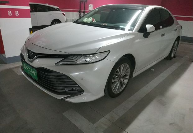 丰田凯美瑞 2018款 2.5L 自动 豪华版 (国Ⅴ) 