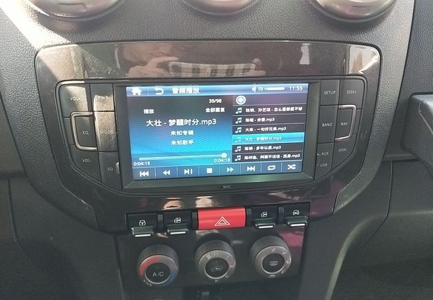 北京40 2015款 2.4L 手动 四驱 远行版 (国Ⅴ) 