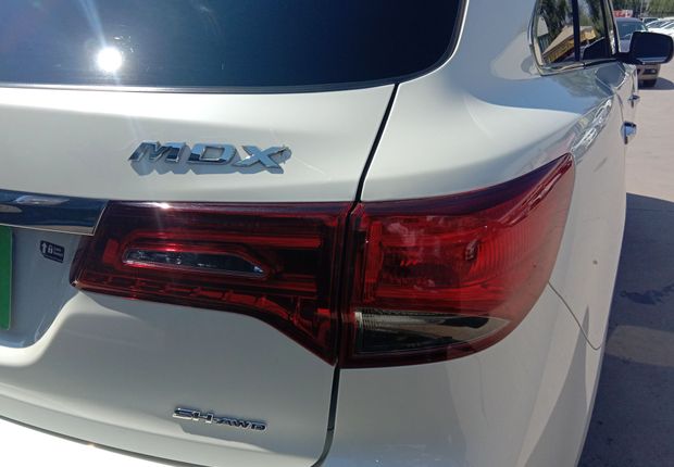 讴歌MDX [进口] 2014款 3.5L 自动 四驱 豪华版 