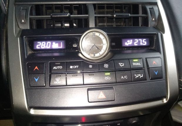 雷克萨斯NX 200 [进口] 2015款 2.0L 自动 锋行版 