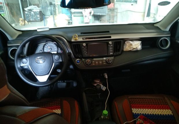 丰田RAV4 2016款 2.0L 自动 前驱 风尚版 (国Ⅴ) 