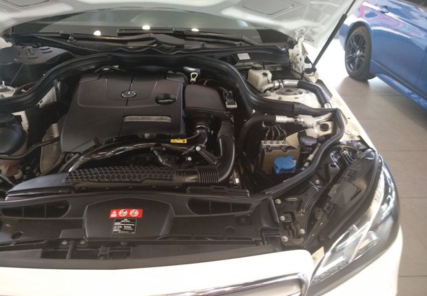 奔驰E级 E200L 2015款 2.0T 自动 汽油 运动型 (国Ⅳ) 