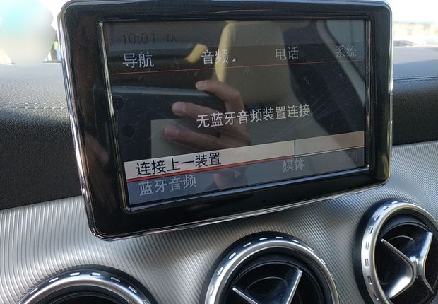 奔驰GLA 200 2015款 1.6T 自动 时尚型 (国Ⅴ) 
