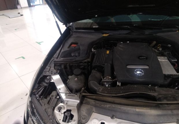 奔驰E级 E200 2018款 2.0T 自动 汽油 运动型 (国Ⅴ) 