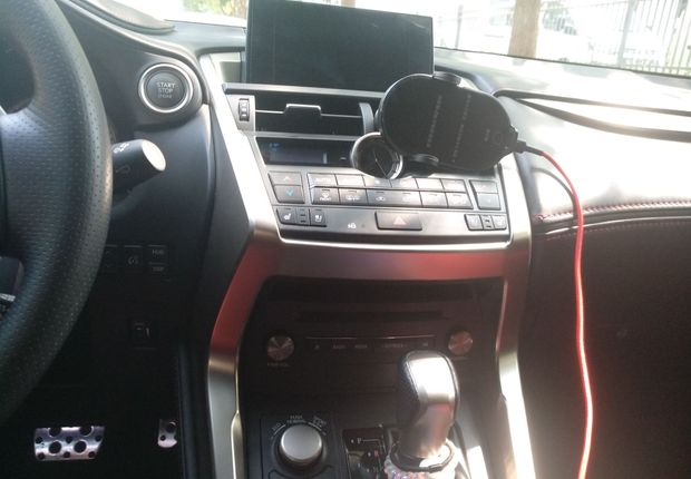 雷克萨斯NX 200t [进口] 2015款 2.0T 自动 F-Sport 