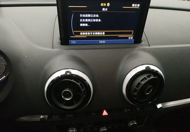 奥迪S3 [进口] 2015款 2.0T 自动 Limousine 