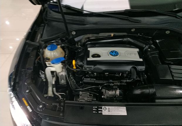 大众帕萨特 2014款 1.8T 自动 汽油 御尊导航版 (国Ⅴ) 