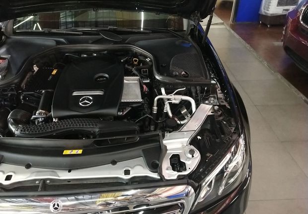 奔驰E级 E300L 2019款 2.0T 自动 汽油 时尚型 (国Ⅵ) 