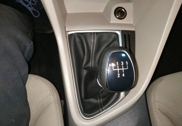 别克英朗GT 2015款 1.5L 手动 15N进取型 (国Ⅴ) 