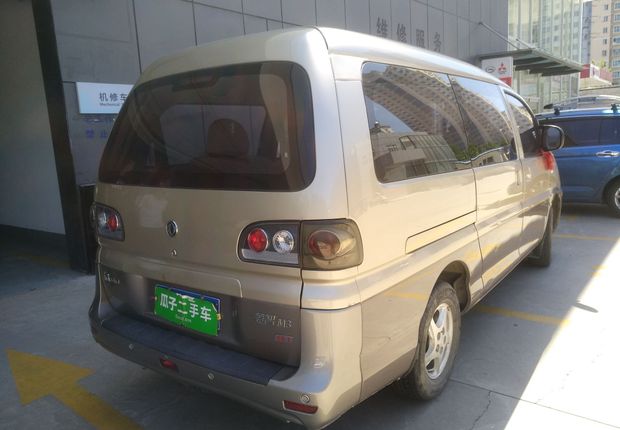 东风风行菱智 M3 2016款 1.6L 手动 7座 长车舒适型L 