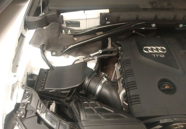 奥迪Q5 2013款 2.0T 自动 四驱 汽油 进取型 (国Ⅳ) 