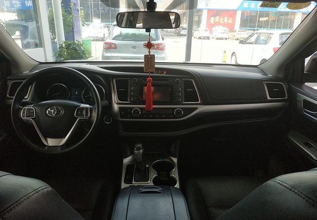 丰田汉兰达 2015款 2.0T 自动 前驱 豪华版 (国Ⅴ) 