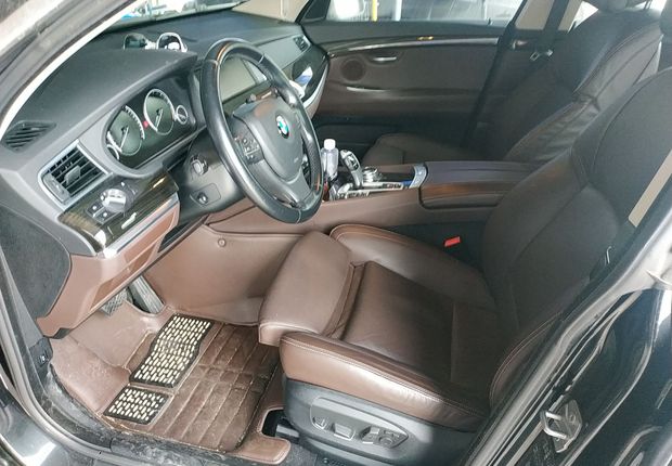 宝马5系GT 528i [进口] 2014款 2.0T 自动 汽油 豪华型 