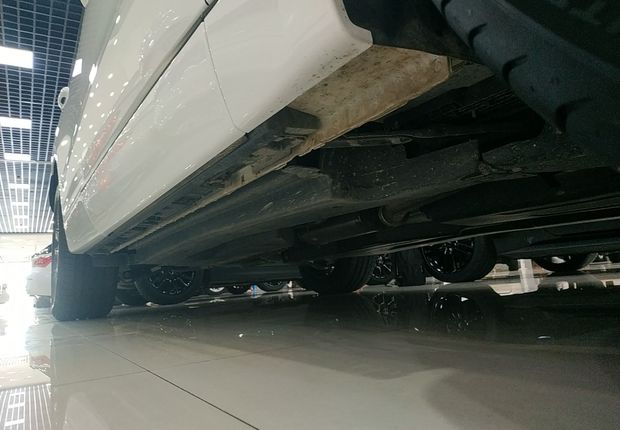 捷豹F-PACE [进口] 2018款 2.0T 自动 改款R-SPORT运动版 
