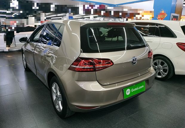 大众高尔夫 2017款 1.6L 自动 汽油 舒适百万辆纪念版 (国Ⅴ) 