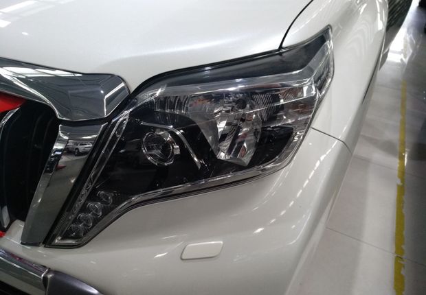 丰田普拉多 2016款 2.7L 自动 四驱 豪华型 (国Ⅴ) 
