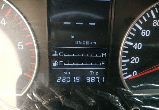 福田拓陆者 2017款 2.8T 手动 柴油 舒适版低货台长厢 (国Ⅴ) 