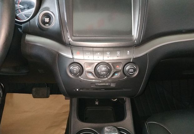道奇酷威 [进口] 2016款 2.4L 自动 前驱 旅行版 