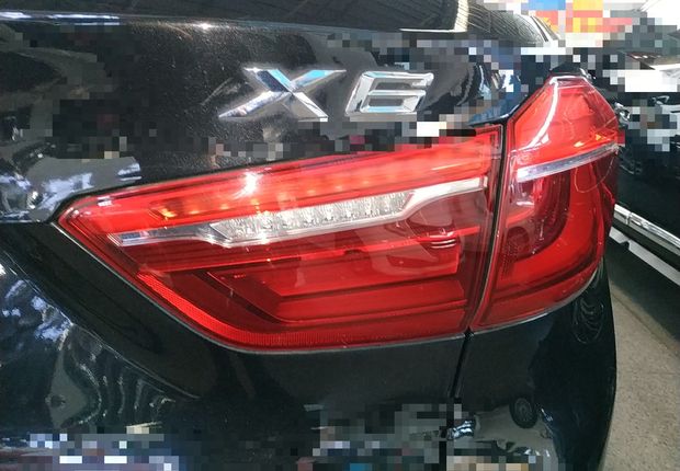 宝马X6 28i [进口] 2015款 2.0T 自动 四驱 汽油 