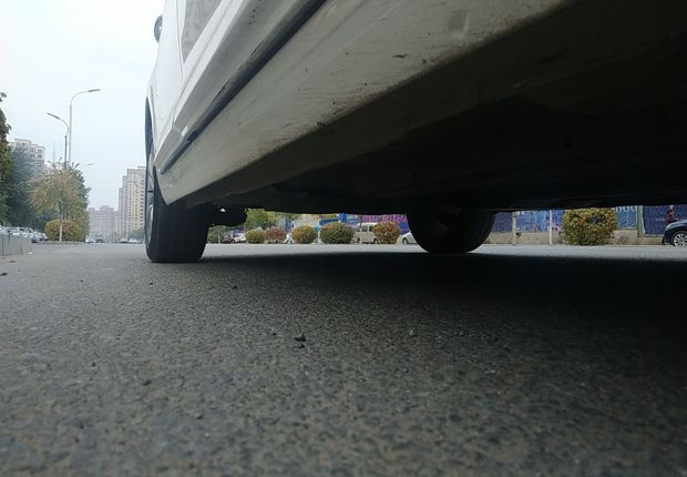 雪铁龙世嘉 2016款 1.6L 手动 4门5座三厢车 经典CNG型 (国Ⅴ) 