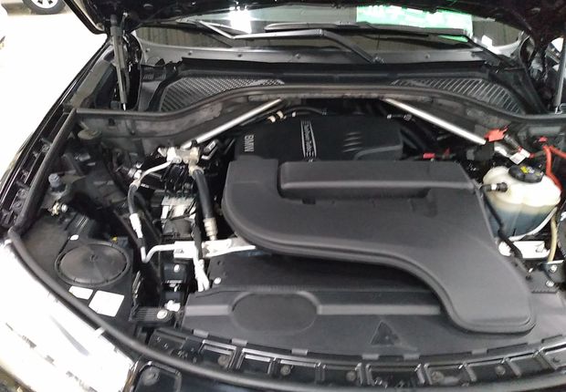 宝马X5 [进口] 2017款 2.0T 自动 四驱 汽油 