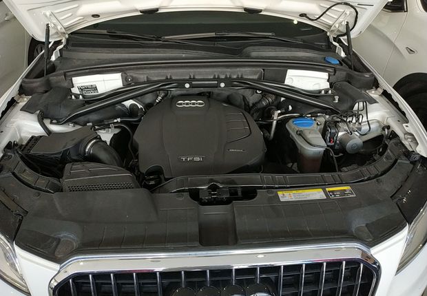 奥迪Q5 2017款 2.0T 自动 四驱 汽油 Plus技术型 (国Ⅴ) 