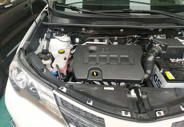 丰田RAV4 2015款 2.0L 自动 四驱 风尚版 (国Ⅴ) 
