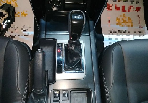 丰田普拉多 2016款 2.7L 自动 四驱 标准版 (国Ⅴ) 
