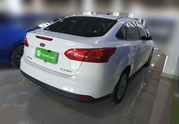 福特福克斯 2015款 1.6L 自动 4门5座三厢车 舒适型 (国Ⅴ) 