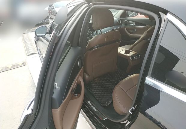 奔驰E级 E300L 2016款 2.0T 自动 汽油 运动时尚型 (国Ⅴ) 