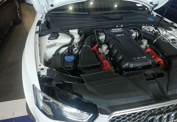 奥迪RS5 Coupe [进口] 2014款 4.2L 自动 特别版 