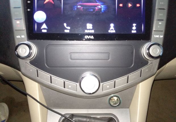 比亚迪S6 2011款 2.0L 手动 前驱 豪华型 (国Ⅲ带OBD) 