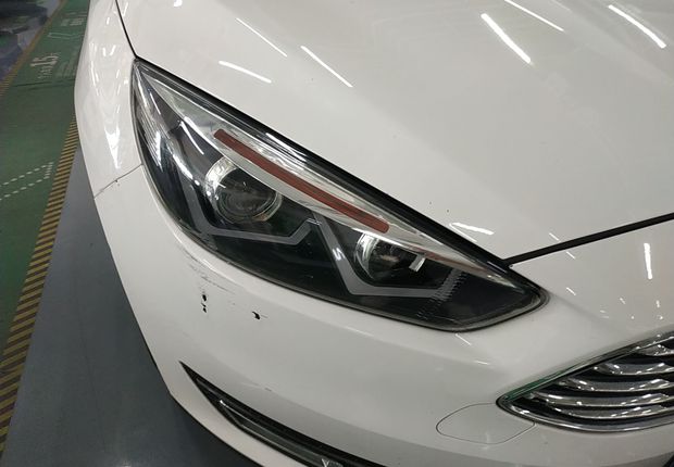 福特福克斯 2017款 1.6L 手动 4门5座三厢车 舒适型智行版 (国Ⅴ) 