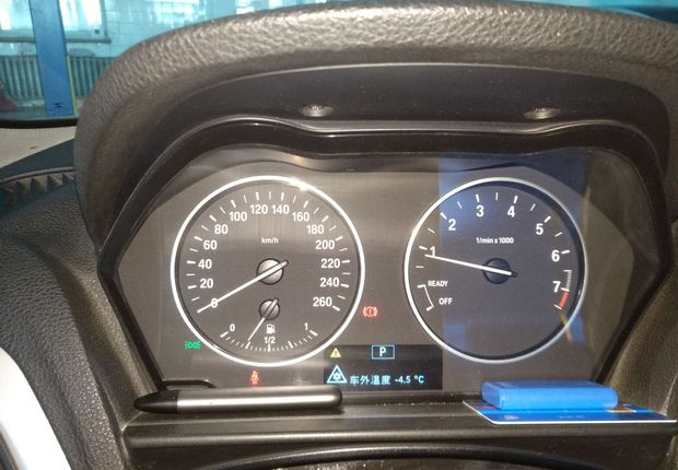宝马1系 118i [进口] 2013款 1.6T 自动 汽油 改款领先版 