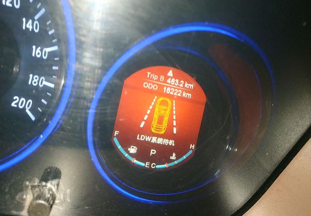 北汽幻速S7 2018款 1.5T 自动 前驱 尊贵型 (国Ⅴ) 