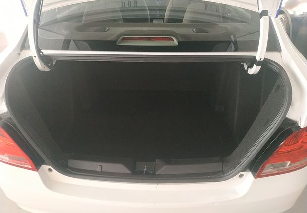 雪佛兰赛欧3 2016款 1.3L 手动 舒适天窗版 (国Ⅴ) 
