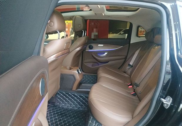 奔驰E级 E300L 2017款 2.0T 自动 汽油 豪华型 (国Ⅴ) 
