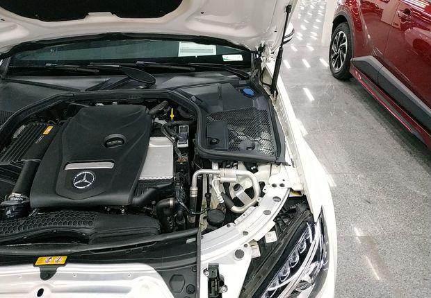 奔驰C级Coupe C200 [进口] 2017款 2.0T 自动 汽油 改款轿跑版 